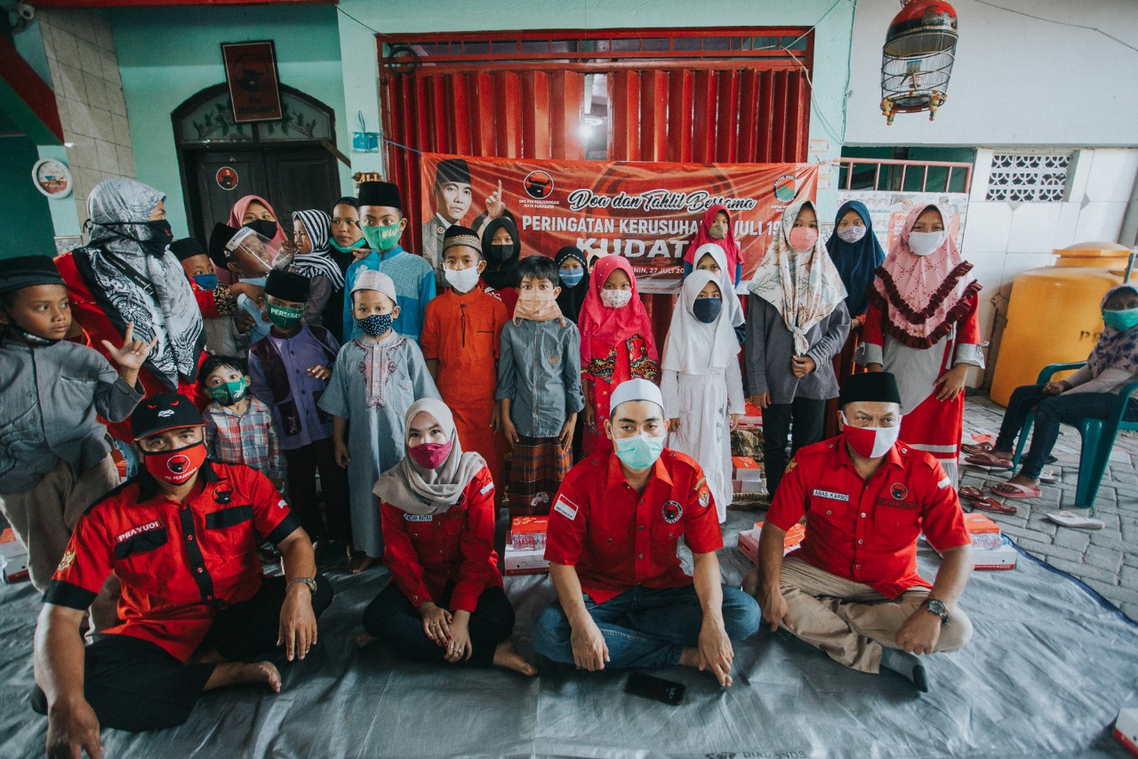 Peringati 27 Juli 1996, PDIP Surabaya Gelar Acara Doa Bersama Anak Panti Asuhan