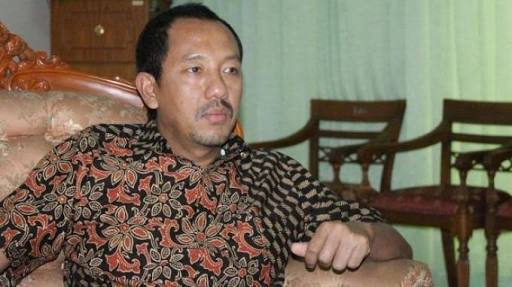 Ande-Ande Lumut Vs Kleting Abang di Pilwali Surabaya