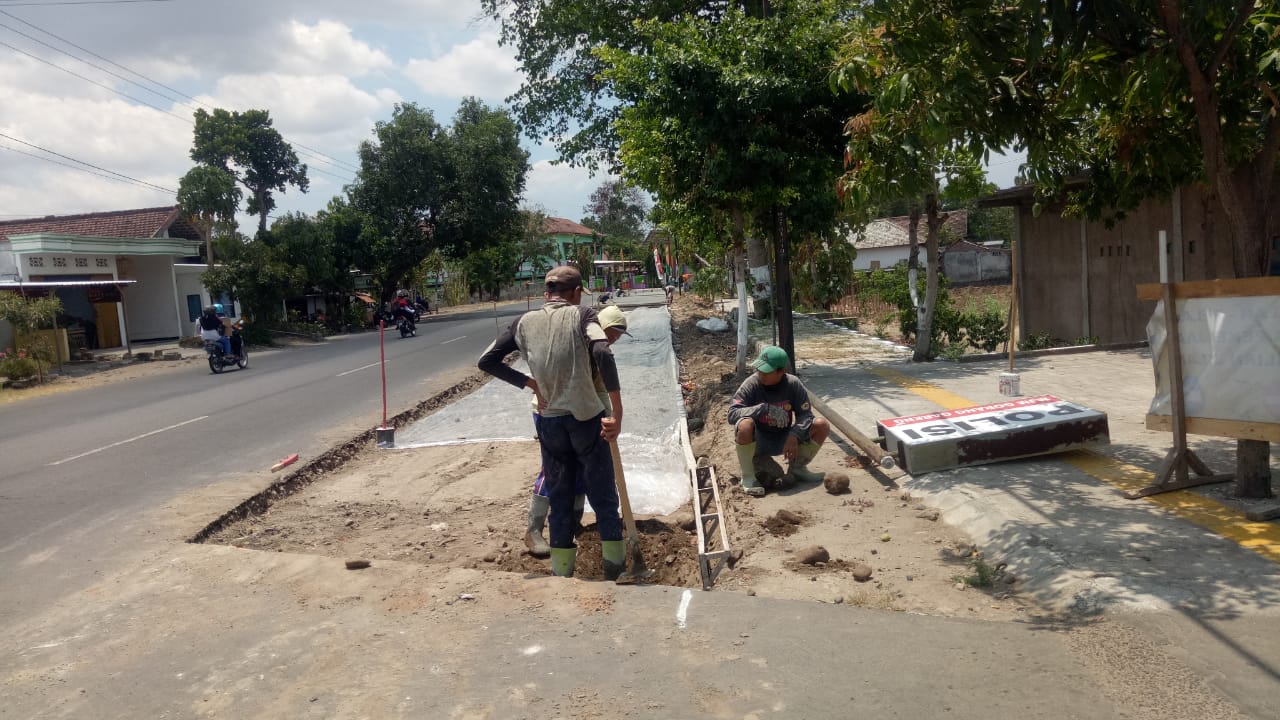 Sembilan Proyek DAK 2020, PUPR Magetan Lakukan Pemeliharaan Berkala Jalan Kabupaten