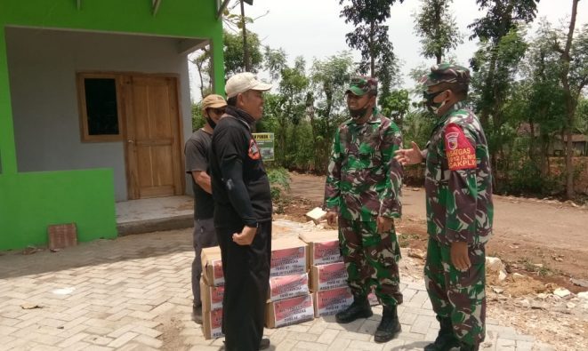Kapendam V/Brawijaya Didampingi Dandim 0812 Lamongan Meninjau Lokasi TMMD