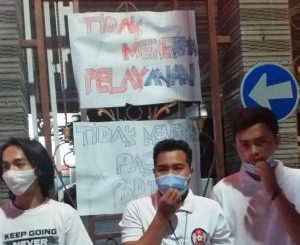 Gegara Tidak Mau Melayani Pasien BPJS, RS Nindhita Diduduki Aktivis DKR Sampang