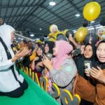 Khofifah Disambut Meriah oleh 5.500 Pekerja PT Kareb Bojonegoro, Dorong Pengembangan MPS