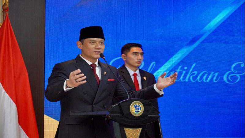 Lantik 327 Pejabat Kementerian ATRBPN, Menteri AHY Harapkan Pejabat yang Dilantik Berikan Dampak Terbaik bagi Institusi dan Masyarakat