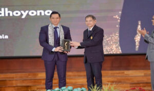 Menteri Agraria dan Tata RuangKepala Badan Pertanahan Nasional (ATRBPN), Agus Harimurti Yudhoyono (AHY) memberikan kuliah umum Menteri Agraria dan Tata RuangKepala Badan Pertanahan Nasional (ATRBPN), Agus Harimurti Yudhoyono (AHY) memberikan kuliah umum