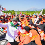 2.500 Emak-Emak PKS Bersatu, Dukungan Penuh untuk Khofifah-Emil di Lumajang