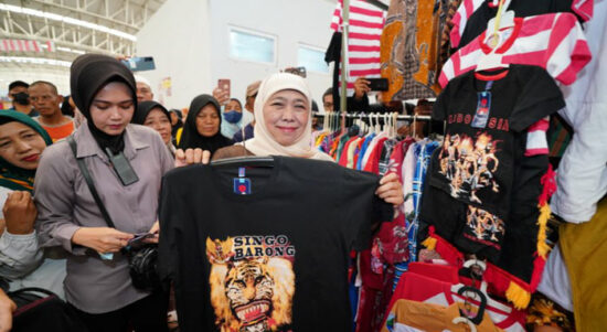 Khofifah Apresiasi Inovasi Pelestarian Reog di Sanggar Langen Kusumo Ponorogo untuk Generasi Muda