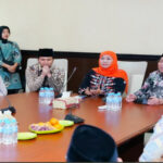 Khofifah Indar Parawansa Muhammadiyah, Pilar Kemajuan Bangsa dan Umat Khofifah Indar Parawansa Muhammadiyah, Pilar Kemajuan Bangsa dan Umat