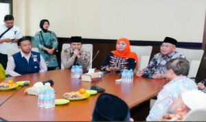 Khofifah Indar Parawansa Muhammadiyah, Pilar Kemajuan Bangsa dan Umat Khofifah Indar Parawansa Muhammadiyah, Pilar Kemajuan Bangsa dan Umat