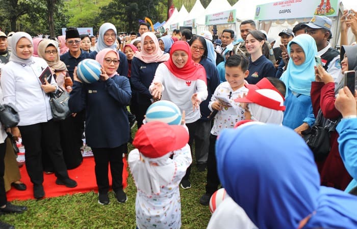 Khofifah Ajak Bangun Lingkungan Ramah Anak Tumbuh Bahagia dan Bebas Kekerasan
