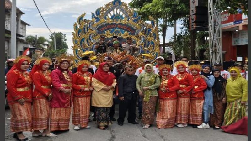 Kapolsek Tikung Tegaskan Pengamanan Karnaval HUT RI ke-80: Keselamatan Peserta Prioritas