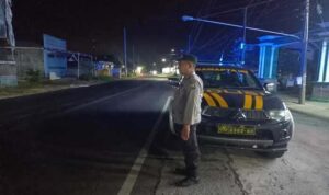 Polsek Tikung Patroli Blue Light, Ini Pesan Kapolsek