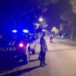 Polsek Tikung Sisir Titik Rawan Lewat Patroli Blue Light Petugas Polsek Tikung melakukan patroli Blue Light melintasi kawasan Bakalan Pule pada malam hari.
