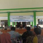 Polsek Tikung Hadiri Musdes APBDes 2026 Desa Wonokromo Bhabinkamtibmas dan Babinsa menghadiri Musdes penetapan APBDes Wonokromo 2026 di Balai Desa Wonokromo, Tikung, Lamongan.