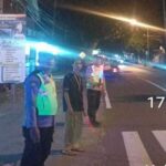 Lamongan Siaga Ramadhan, Polsek Tikung Amankan Sholat Tarawih Perdana di Bakalanpule