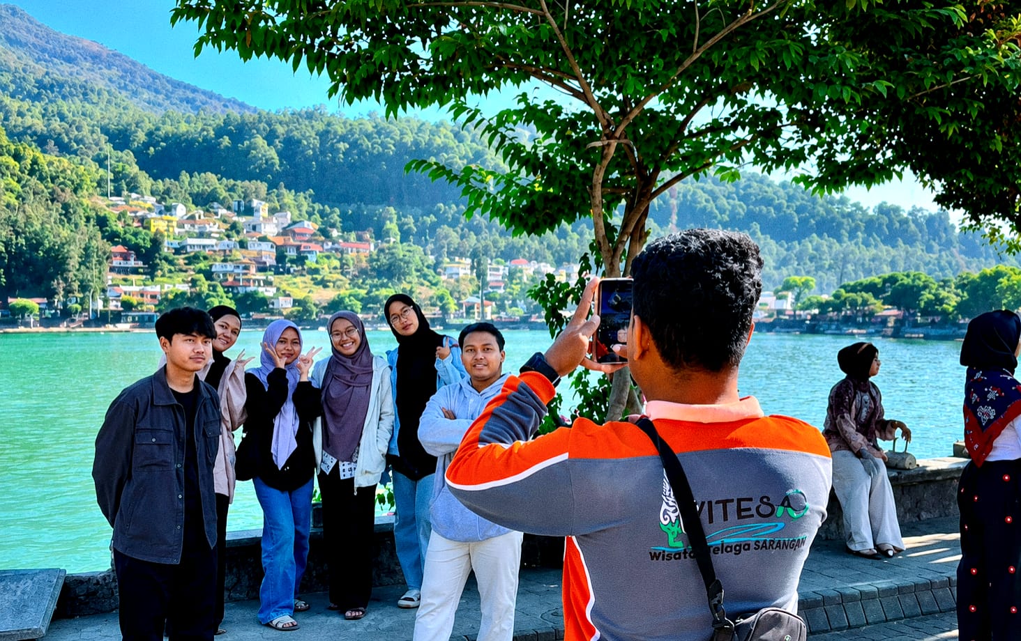 Viral Spot Baru “Lake Como” di Telaga Sarangan, Pemkab Magetan Siapkan Promosi dan Keselamatan Wisatawan