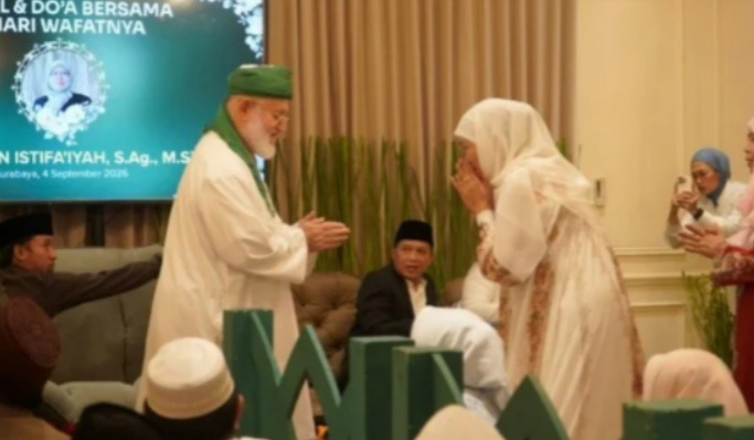 Gubernur Khofifah Kenang Hj. Fentin Istifa’iyah sebagai Pejabat Amanah dan Teladan