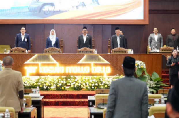 Pemprov Jatim Dukung Raperda Obat Bahan Alam dan Transportasi Aplikasi
