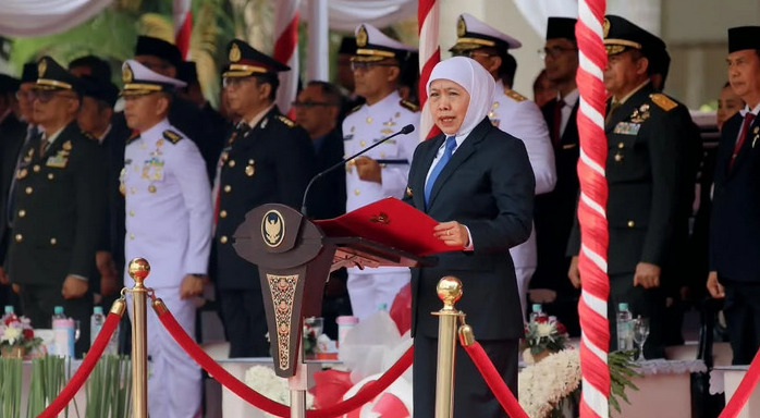 Pimpin Upacara Sumpah Pemuda ke-98, Gubernur Khofifah Tekankan Solidaritas Generasi Muda